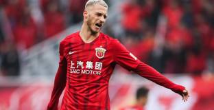 Братът на Арнаутович: Има оферта от известен клуб