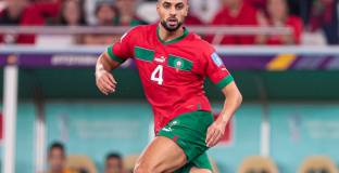  Амрабат иска в Барселона 