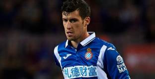 Юнайтед и Сити ще премерят сили за подписа на Мартин 