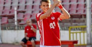 Мартин Смоленски остава в ЦСКА и ще се бори за титулярно място