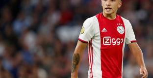  Барса отново се интересува от Мартинес