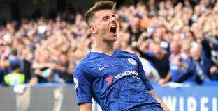 Лестър се върна срещу Челси