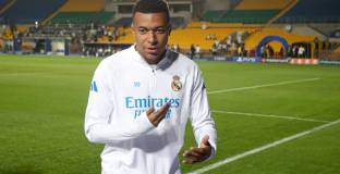 Майката на Мбапе: Килиан няма живот извън терена