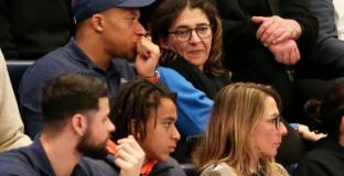 Майката на Мбапе търси жилище в Мадрид 