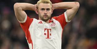 Ман Юнайтед иска да купи трима защитници 