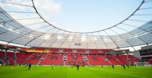 Байер ще напусне с четвърта загуба, от Атлетико