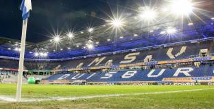 Уулвс и Севиля ще са равни