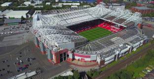 Лийдс ще атакува Манчестър Юнайтед на Олд Трафорд