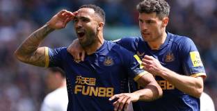 Лийдс Юнайтед - Нюкасъл 2:2 