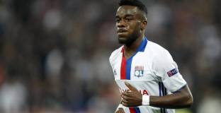  Челси се интересува от Корне