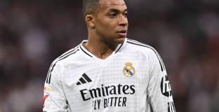 Мбапе нае трима адвокати, за да съди ПСЖ