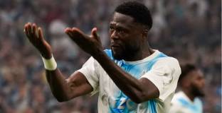 Марсилия отстрани Шансел Мбемба