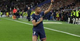 Мбапе може едностранно да прекрати с ПСЖ през 2024 г.