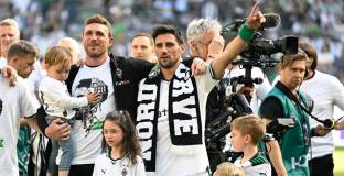 Борусия М - Аугсбург 2:0 