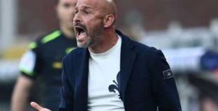  Фиорентина удължи с Италиано 