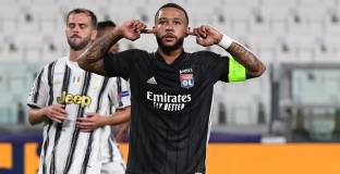 Барса продължава работата по трансфера на Депай