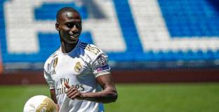 Менди аут за месец след травма на тренировка