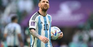 Меси: Бразилската полиция отново бие хора