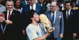 Меси публикува пост по повод смъртта на Марадона