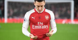 Арсенал предложи Йозил на Ювентус и Интер