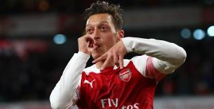 Агент: Йозил отказа 1 милион на седмица от Китай