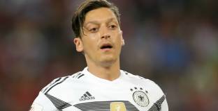 Йозил: Не съжалявам, че играх за Германия