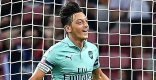 Емери: Капитанската лента може да се върти в Арсенал