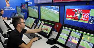 Висшата лига започва тестове на VAR