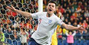 Англия вкара пет и на Черна гора (видео)