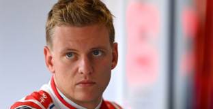 Шумахер: Формула 1 е като торта