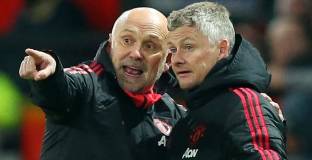 Ман Юнайтед продължи с помощника на Солскяер