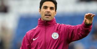 Компани вижда Артета като наследник на Гуардиола