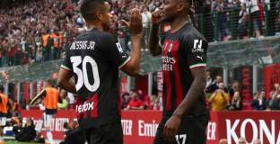  Милан продължи с Леао