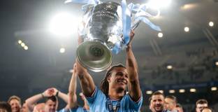 Милан се интересува от защитник на Ман Сити 