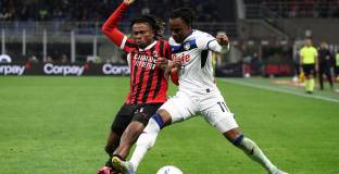 Милан отстъпи на Аталанта