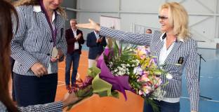 Стефка Костадинова - гост на финала на футболния Мондиал, среща се с Томас Бах