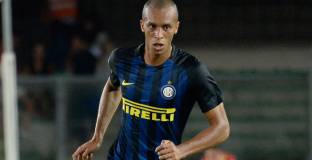 Миранда: Аз съм най-добрия защитник в Серия А