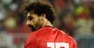 Салах се върна в Ливърпул за лечение