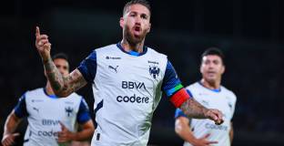 Монтерей разгроми Урава