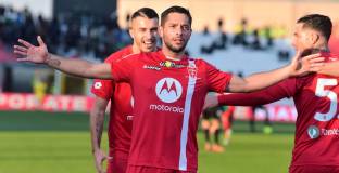 Монца - Сасуоло 1:1 