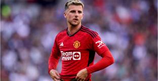 Тен Хаг е убеден, че Маунт по своя воля е дошъл в Ман Юнайтед