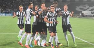 Локо Пловдив сложи край на победната серия на Левски, сините сдадоха върха на ЦСКА