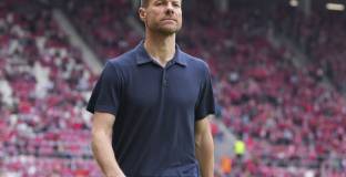 Алонсо: Загубихме три точки, но пътят е дълъг