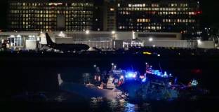 Европейското почете паметта на жертвите от авиокатастрофата в САЩ