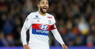 Ливърпул напредна в преговорите за Фекир