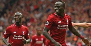 Ливърпул във форма разби Уест Хем