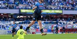 Наполи е готов да продаде Кварацхелия за 120-130 млн. 