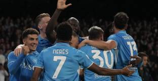 Наполи - Комо 3:1 