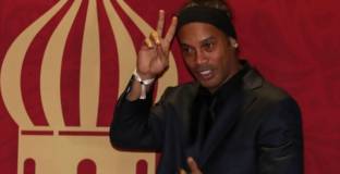 Насри: Ако Роналдо и Роналдиньо бяха по-сериозни, щяха да засенчат Меси и Кристиано