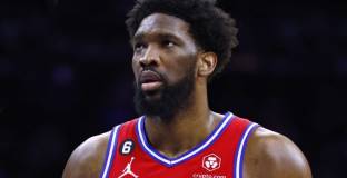 НБА отстрани Джоел Ембийд за три мача